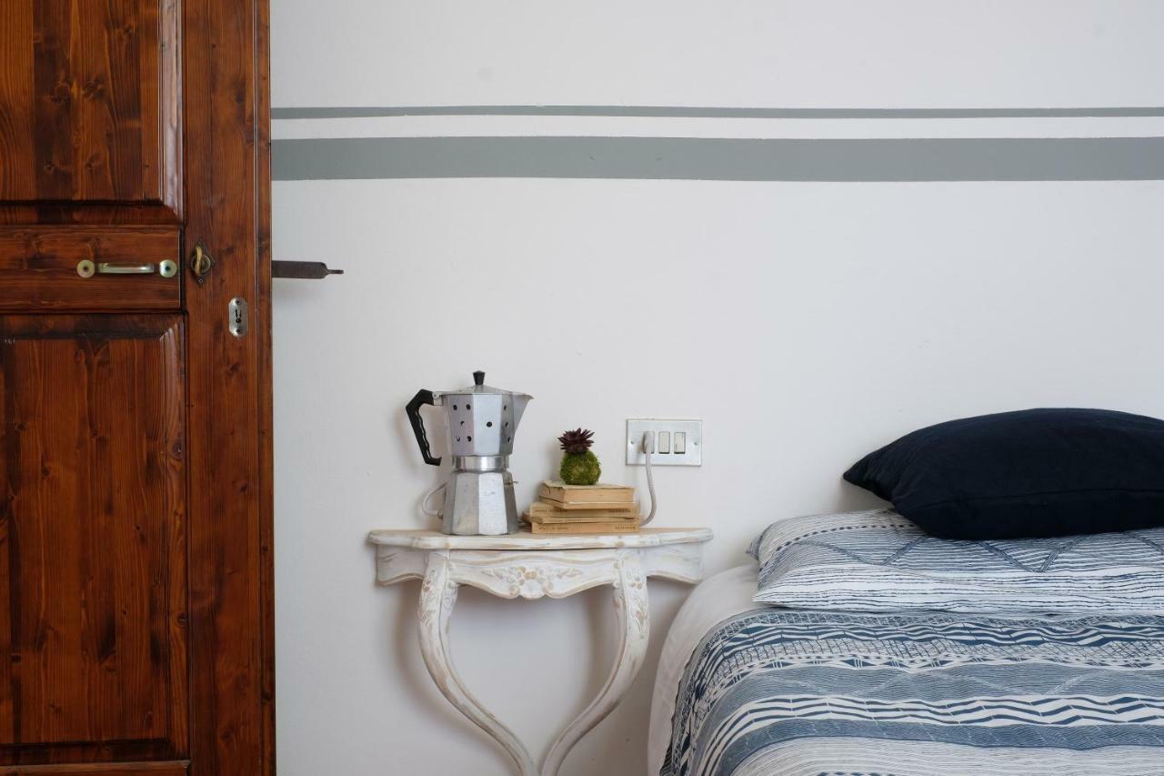 Casa Monteluro - B&B Тавулия Екстериор снимка