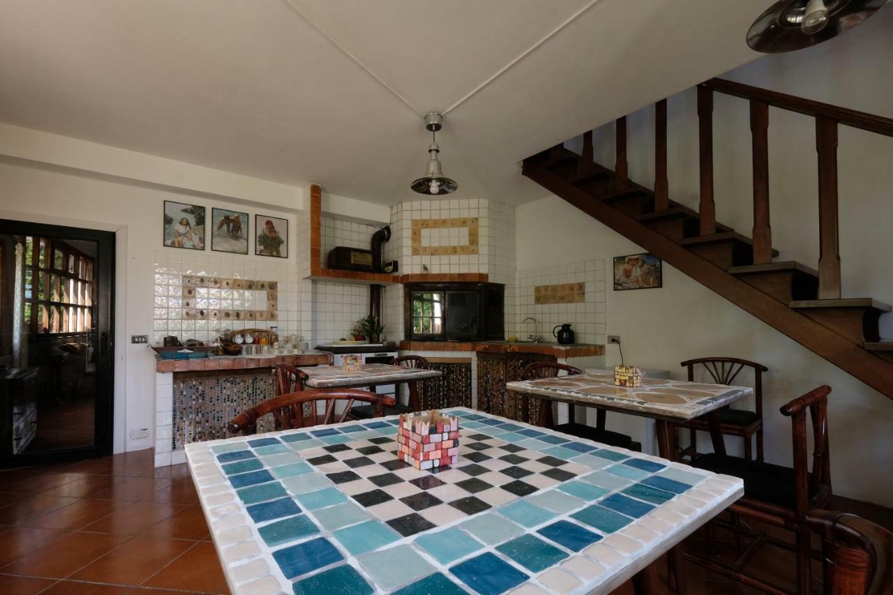 Casa Monteluro - B&B Тавулия Екстериор снимка